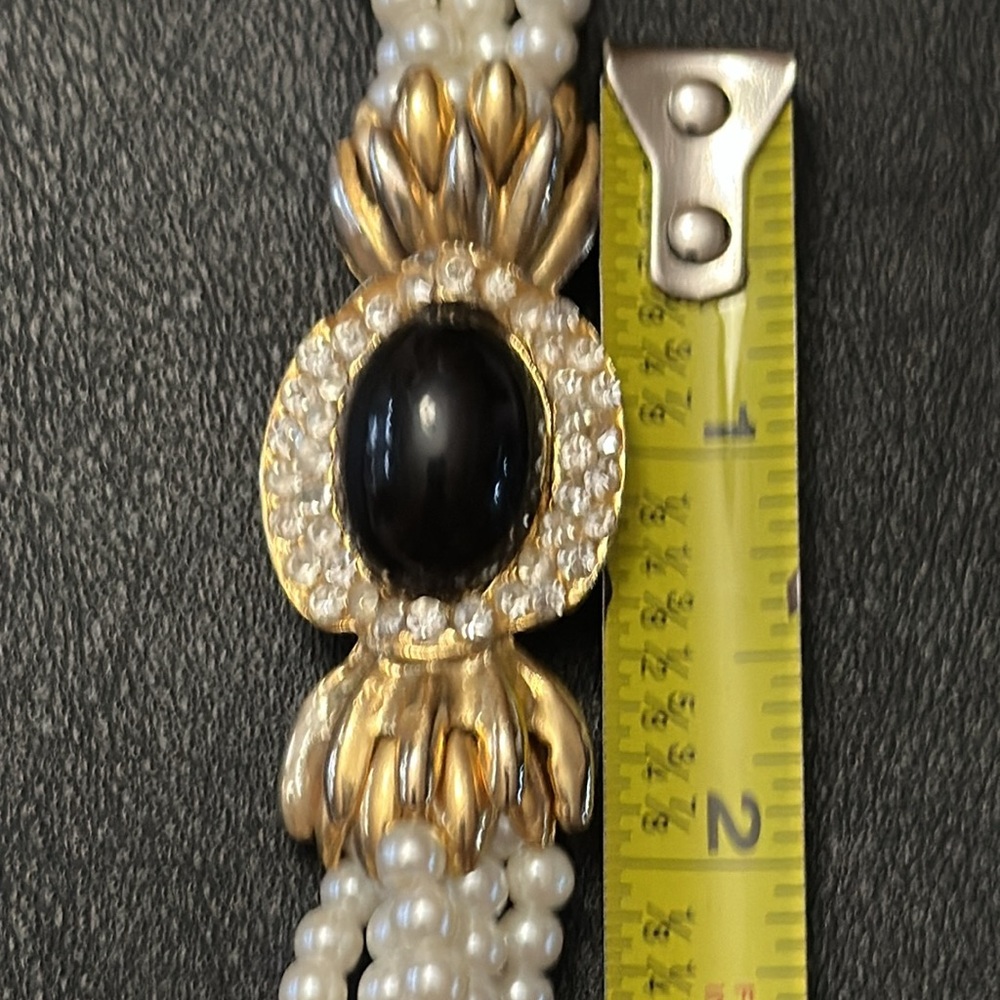Korea Multiple Strand Faux Pearls W/ Black Glass & Rhinestone Clasp VTG Necklace - Picture 11 of 16